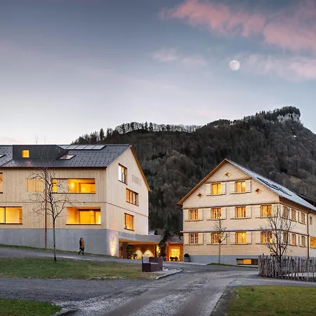 Tempel 74 Apartments-3